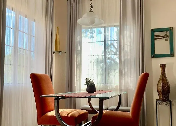 Ferienhaus New The Grasshopper With Balcony, Heart Of Sedona